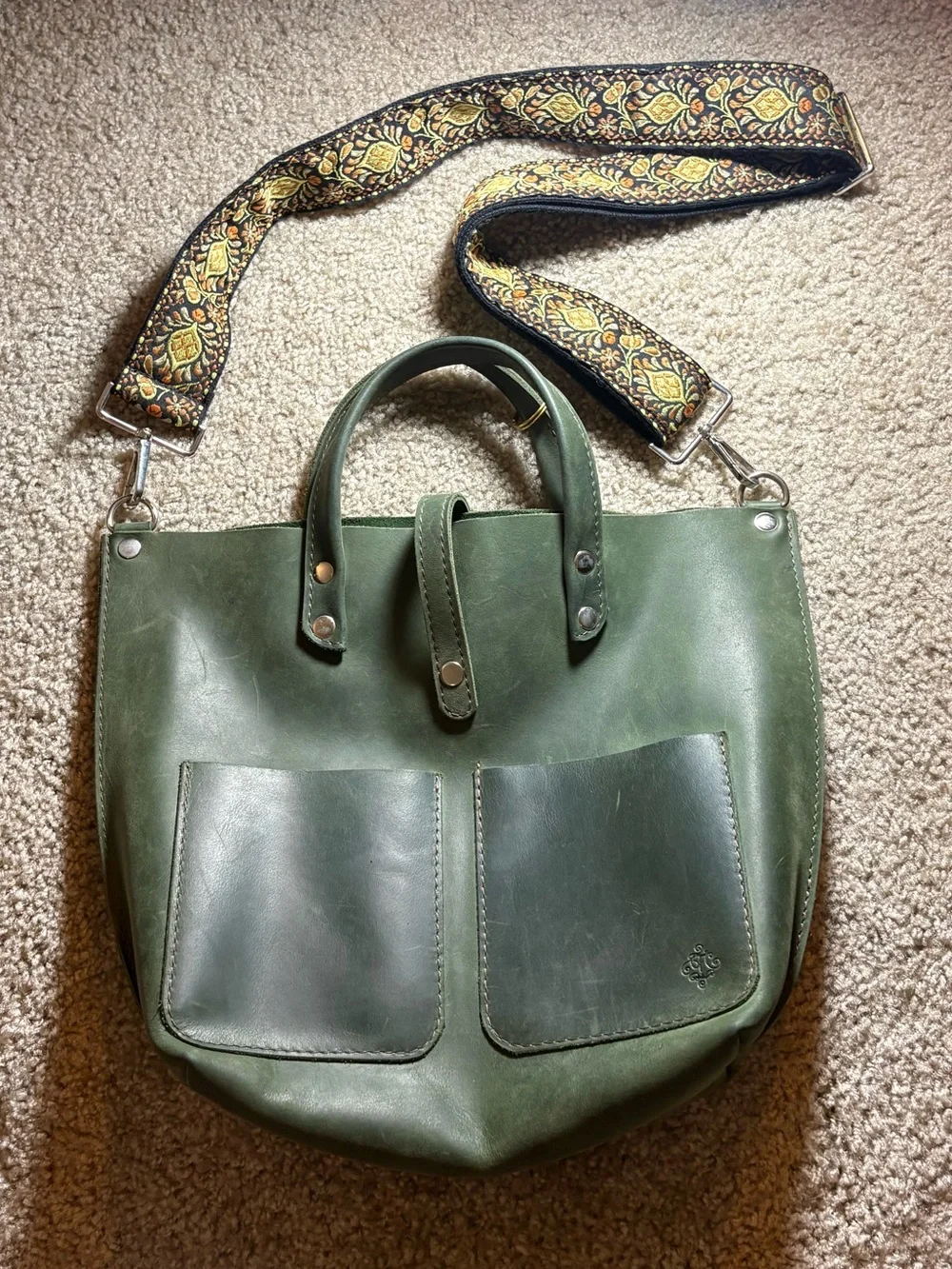 Green leather tote bag